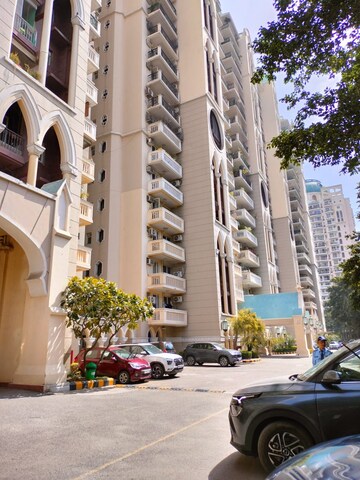 4 BHK Apartment – Exterior View View at DLF Westend Heights, Sector 53 - for Rent