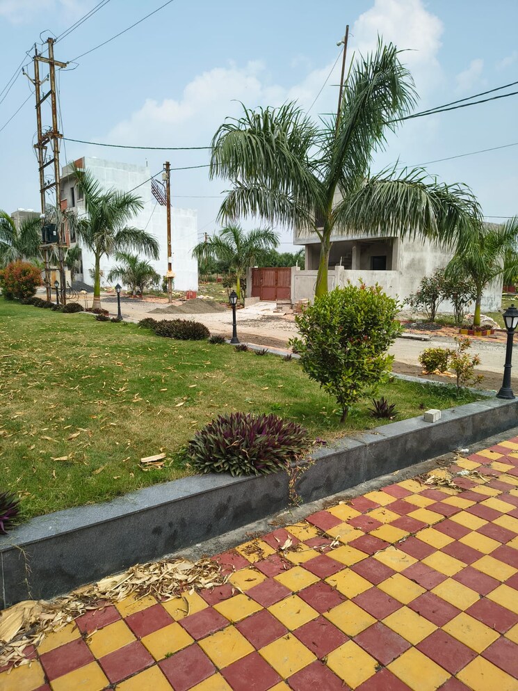 Exterior View, ab bypass road  807 Sq.Yd. Plot In Ab Bypass Road Indore 9647461
