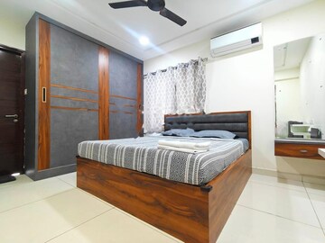 Bedroom in 3 BHK Apartment at Vasavi GP Trends, Nanakramguda – for Rent
