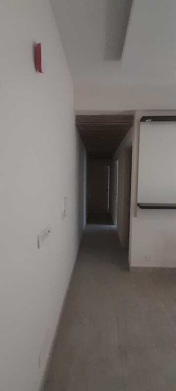 Room in 2 BHK Apartment at Signature Global Solera 2, Sector 107 – for Rent