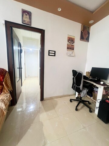 Team Area in 2 BHK Apartment at Green Meadows Bluilding 2 Chs Ltd, Kandivali East – for Rent