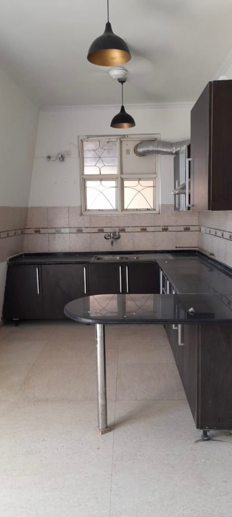 Kitchen, dlf-city-gurgaon 2 Bedroom 1500 Sq.Ft. Builder Floor In Sector 27 Gurgaon 9647565