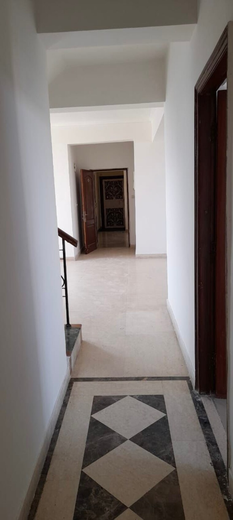 Room, dlf-city-gurgaon 2 Bedroom 1500 Sq.Ft. Builder Floor In Sector 27 Gurgaon 9647565