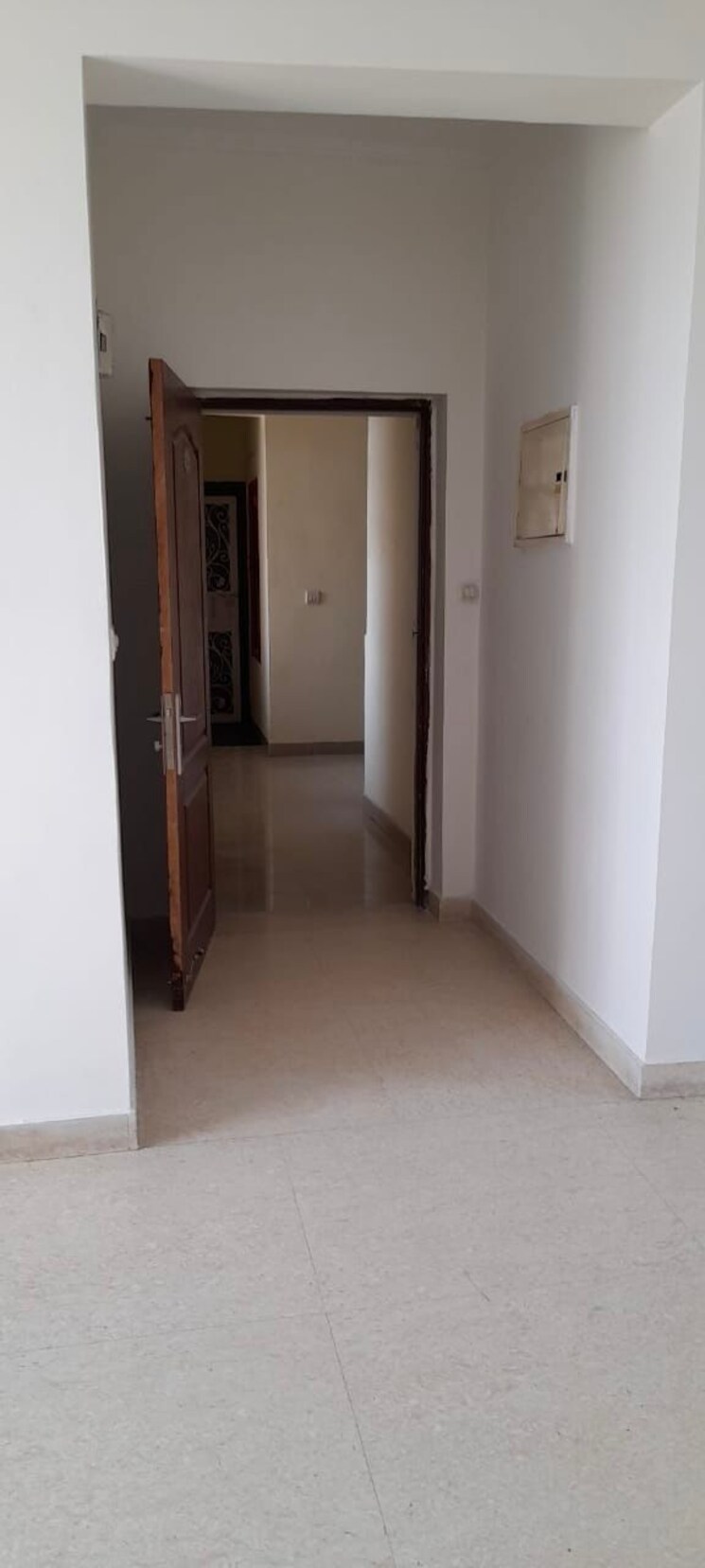 Room, dlf-city-gurgaon 2 Bedroom 1500 Sq.Ft. Builder Floor In Sector 27 Gurgaon 9647565