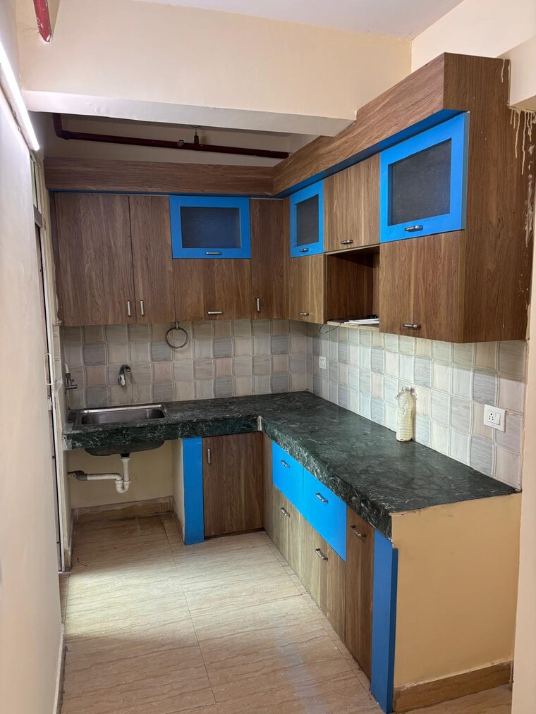 Kitchen, migsun-roof 2 Bedroom 815 Sq.Ft. Apartment In Raj Nagar Extension Ghaziabad 9647558
