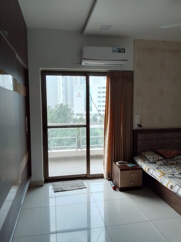 Room in 3 BHK Apartment at Paranjape Blue Ridge, Hinjewadi – for Rent