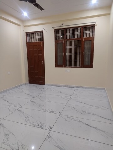 Furnished Amenities in  Office Space at Gomti Nagar – for Rent