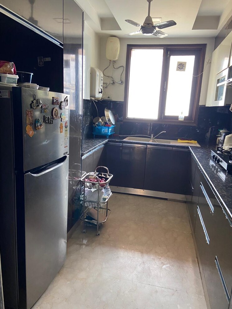 Kitchen, vipul-square 4 Bedroom 2700 Sq.Ft. Builder Floor In Sushant Lok I Gurgaon 9647628