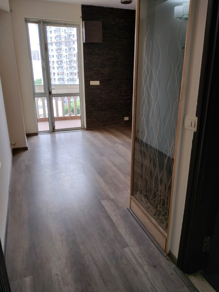 Room, dlf-westend-heights 4 Bedroom 2804 Sq.Ft. Apartment In Sector 53 Gurgaon 9647578