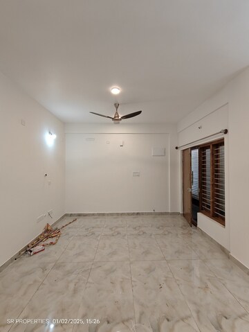 Room in 3 BHK Builder Floor at Hsr Layout – for Rent