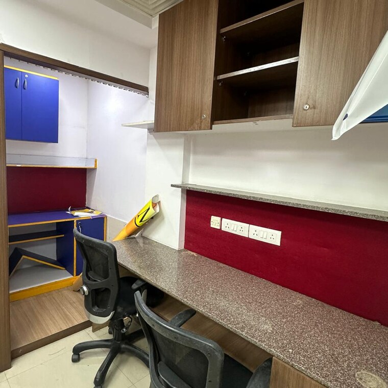 Kitchen, ild-trade-centre Commercial Office Space 1600 Sq.Ft. In Tikri Gurgaon 9647675