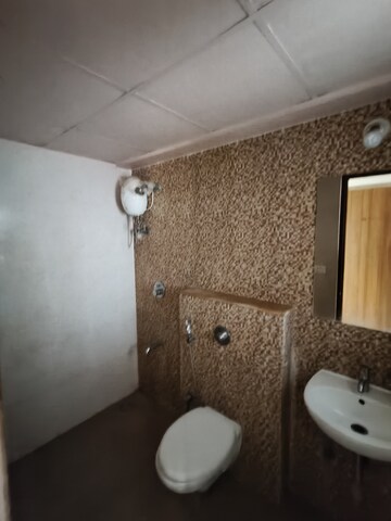 Furnished Amenities in 2.5 BHK Apartment at Lodha Lakeshore Greens, Dombivli East – for Sale