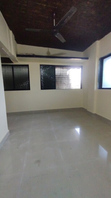 Room in 1.5 BHK Apartment at Sunflower Chs, Kopar Khairane – for Rent