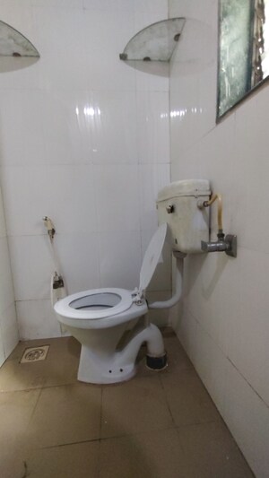 Attached Bathroom in 1.5 BHK Apartment at Sunflower Chs, Kopar Khairane – for Rent