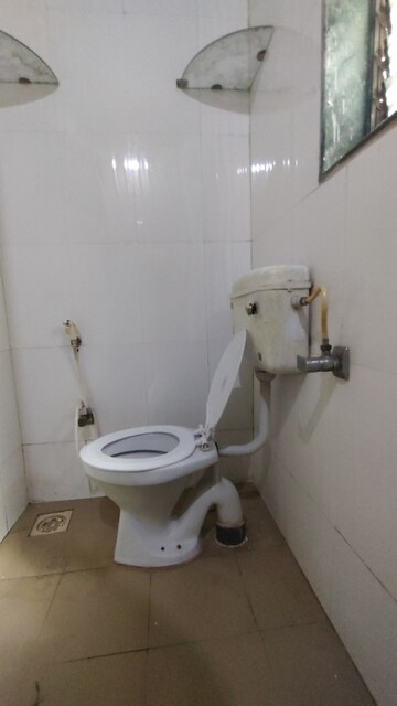 Attached Bathroom in 1.5 BHK Apartment at Sunflower Chs, Kopar Khairane – for Rent
