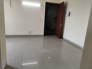 3 BHK Apartment For Rent in Emaar Emerald Estate, Sector 65