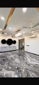 3.5 BHK + Pooja Room 2200 Sq.Ft. Builder Floor in Sushant Lok 3