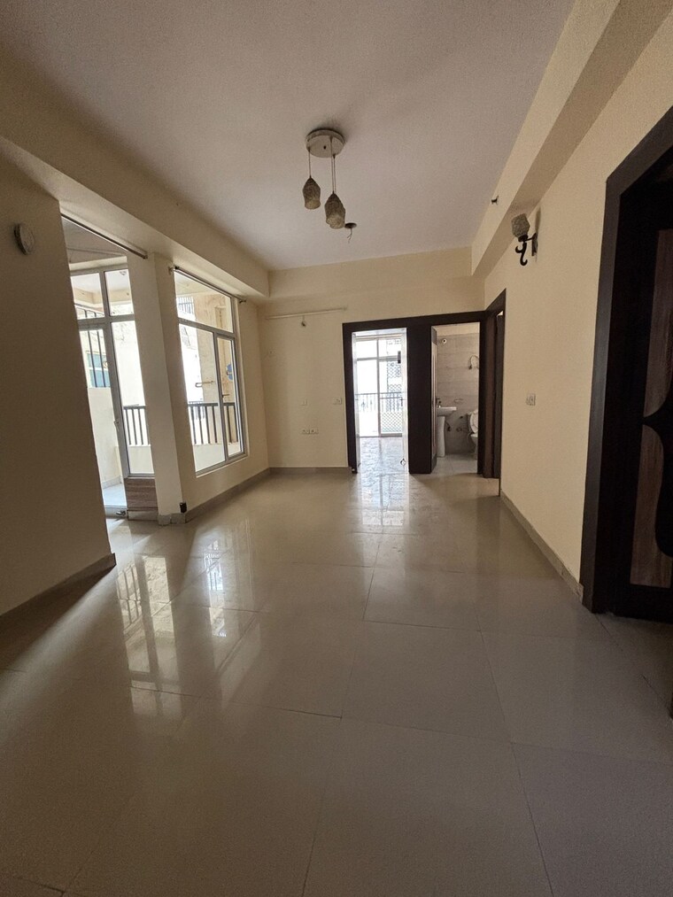 undefined, bulland-heights 3 Bedroom 1851 Sq.Ft. Apartment In Sain Vihar Ghaziabad 9647764