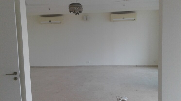 Room, dlf-the-belaire 4 Bedroom 4200 Sq.Ft. Apartment In Sector 54 Gurgaon 9647766