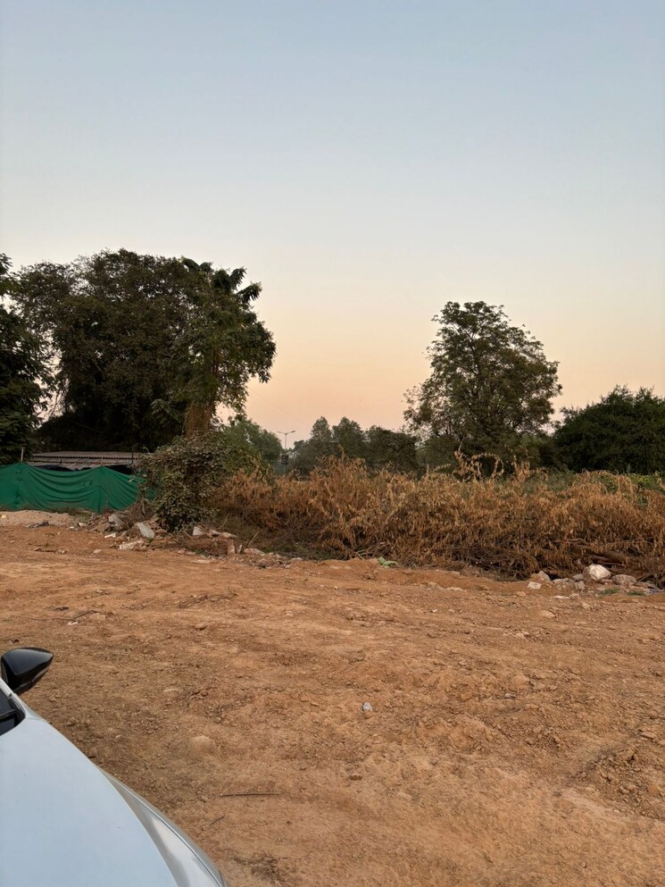 undefined, mumatpura Commercial Land 4200 Sq.Yd. In Mumatpura Ahmedabad 9647813