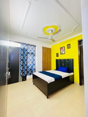 Bedroom in 2 BHK Apartment at Saket – for Rent
