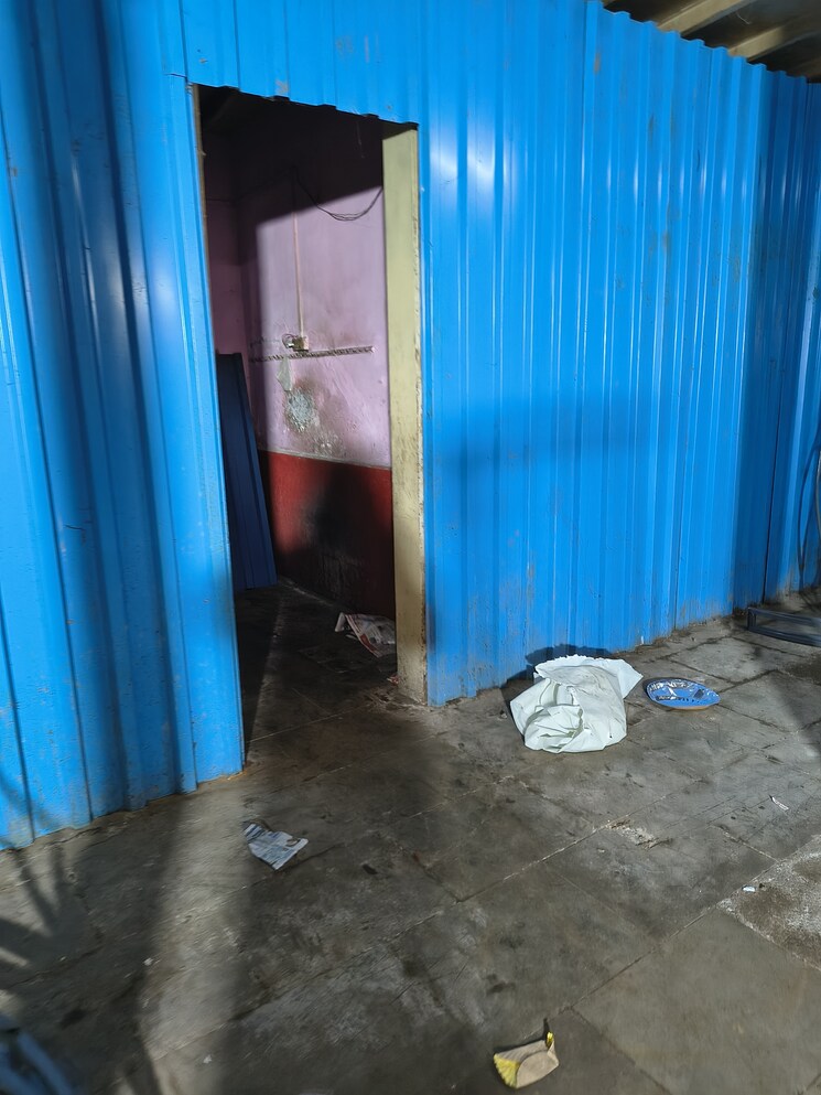 undefined, kurla west Commercial Warehouse 1200 Sq.Yd. In Kurla West Mumbai 9647843