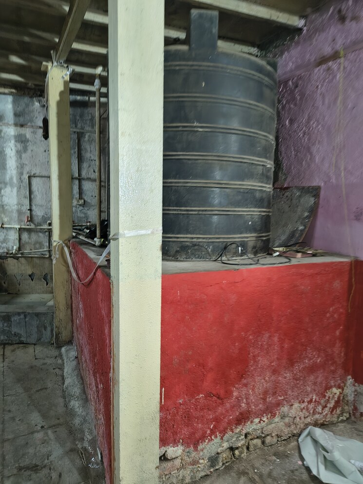 undefined, kurla west Commercial Warehouse 1200 Sq.Yd. In Kurla West Mumbai 9647843