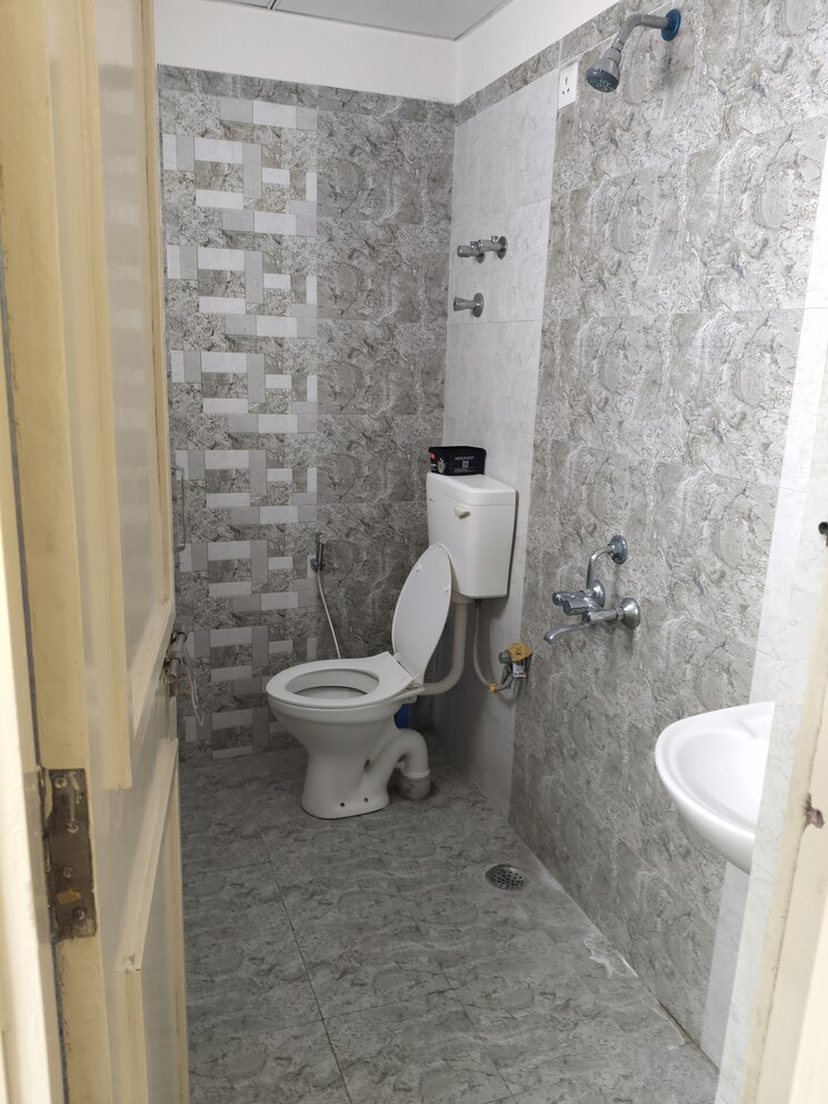 Bathroom, manglam-aadhar 2 Bedroom 605 Sq.Ft. Apartment In Gandhi Path Jaipur 9647901