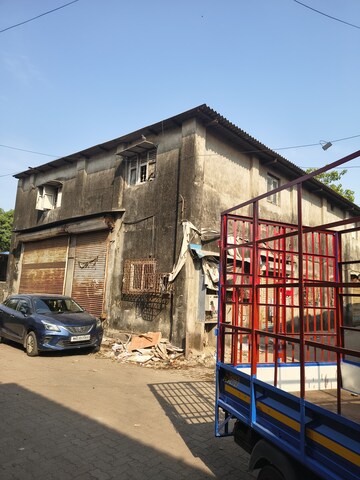 Staircase in  Warehouse at Vidyavihar West – for Rent