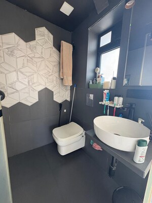 Team Area in 1 BHK Apartment at Nutan Madhuban Apartment, Worli – for Rent