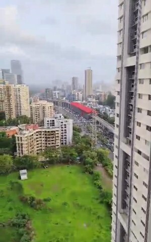 2 BHK Apartment – Exterior View View at Omkar Signet, Malad East - for Rent