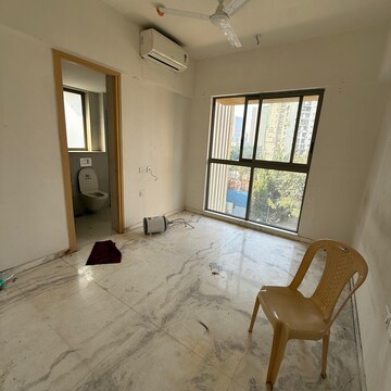 Room in 2 BHK Apartment at Lodha Bel Air, Br Nagar – for Rent