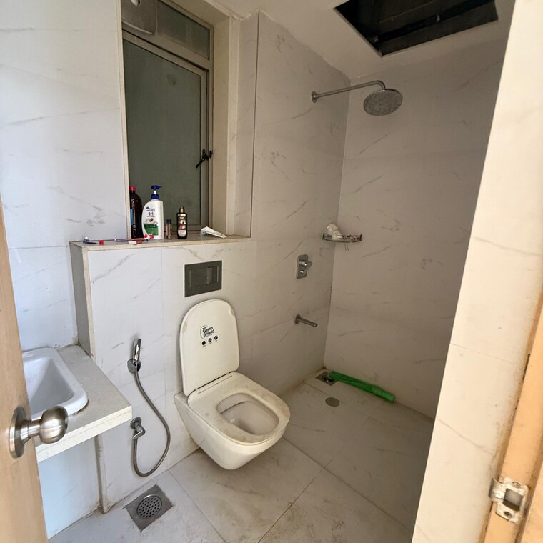 Bathroom, lodha-bel-air 2 Bedroom 676 Sq.Ft. Apartment In Br Nagar Mumbai 9647992