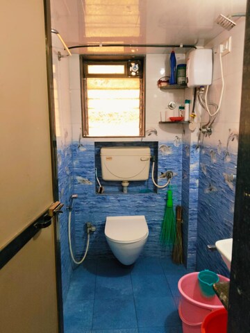 Bathroom in 1 BHK Apartment at Krishna Regency Satacruz, Santacruz East – for Rent