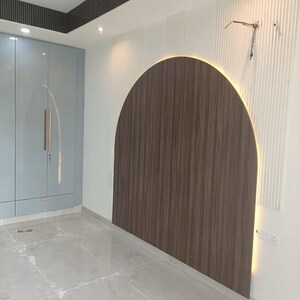 Building Lobby in 3 BHK Builder Floor at Vipul World Floors, Sector 48 – for Rent