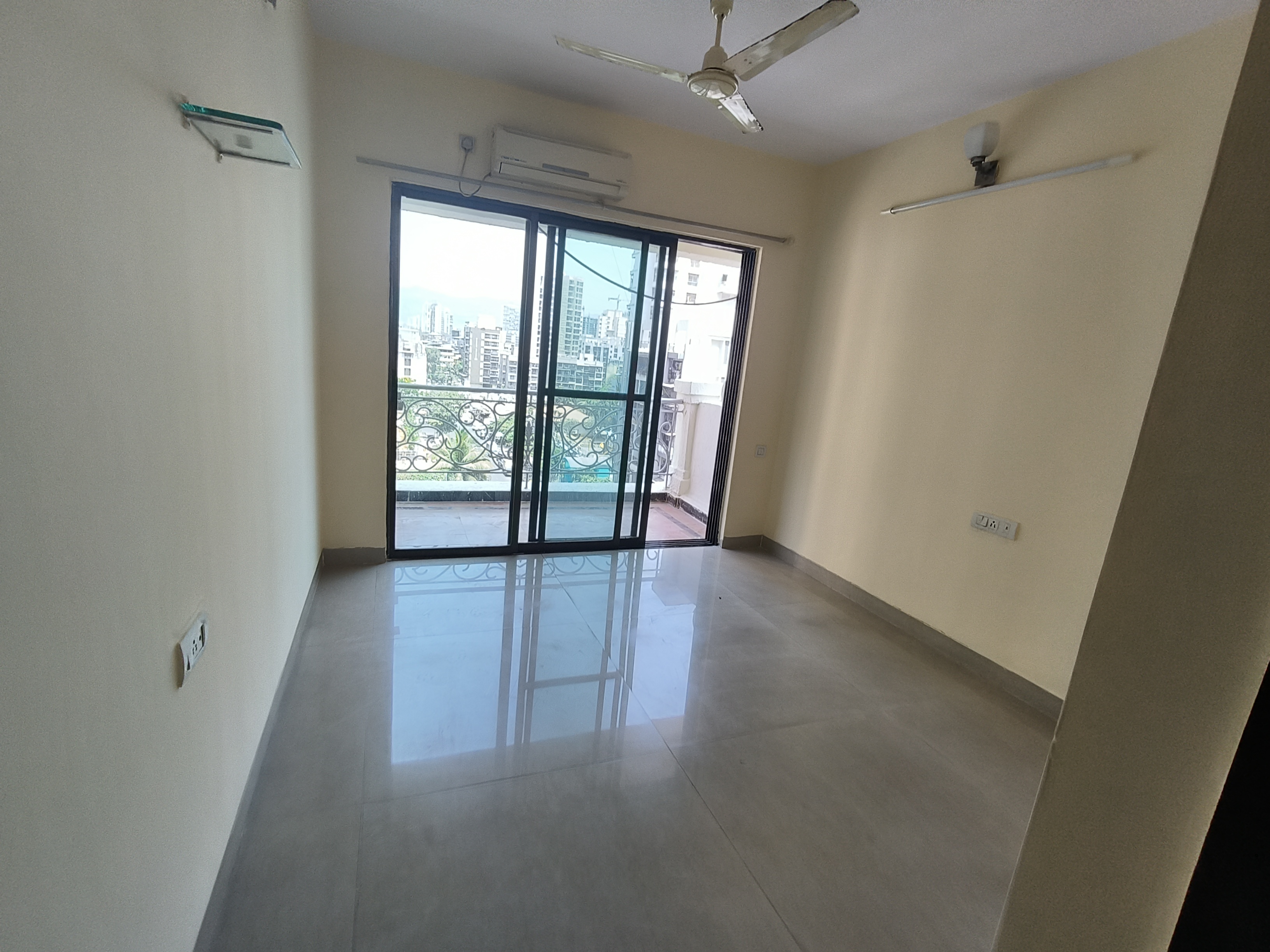 2 BHK Apartment For Sale in Kasturi Heights