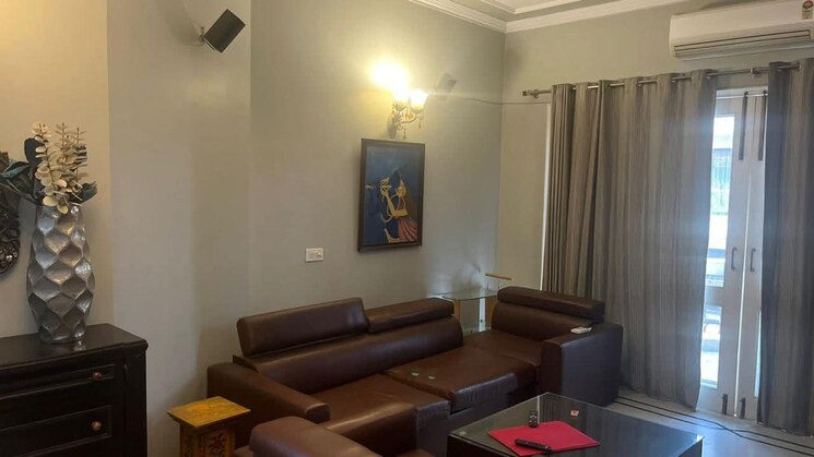 Living Room, saket 3 Bedroom 1500 Sq.Ft. Apartment In Saket Delhi 9648050