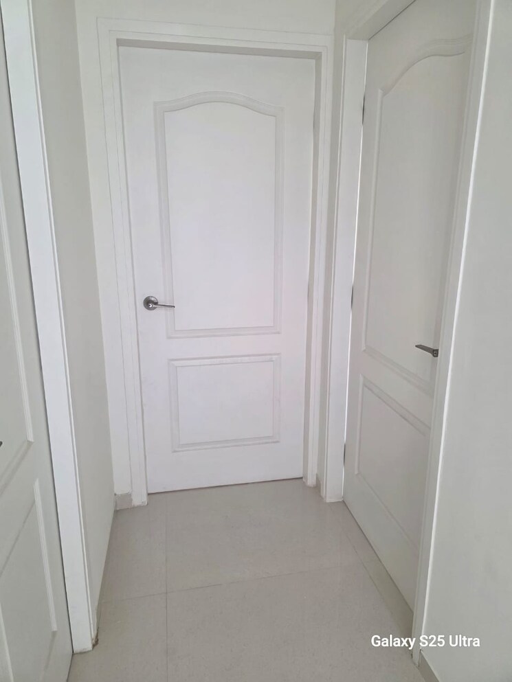 Bathroom, kumar-palmsprings 2 Bedroom 850 Sq.Ft. Apartment In Undri Pune 9648033