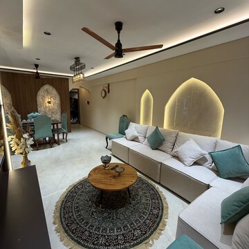 Team Area in 2 BHK Apartment at Jogeshwari West – for Sale