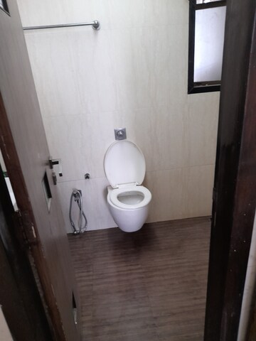 Bathroom in 2 BHK Apartment at Elite Grandeur, Kharghar – for Sale