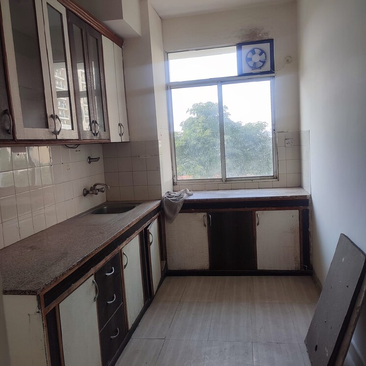 Kitchen, dlf-the-princeton-estate 2 Bedroom 964 Sq.Ft. Apartment In Dlf Phase V Gurgaon 9648060