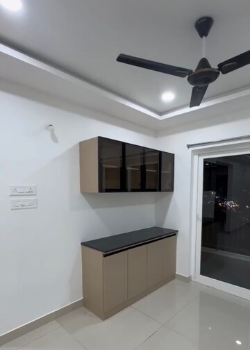 2 BHK Apartment For Rent in Praneeth Pranav Solitaire, Bachupally