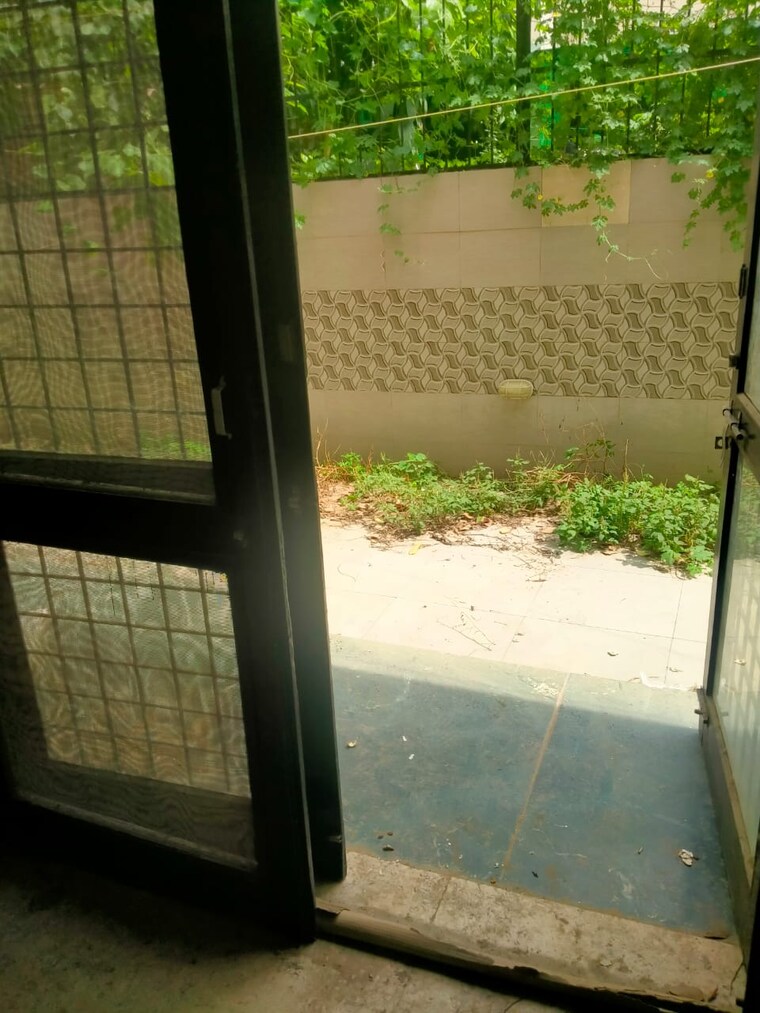 Balcony, ss-aaron-ville 4 Bedroom 260 Sq.Yd. Villa In Sector 48 Gurgaon 9648064