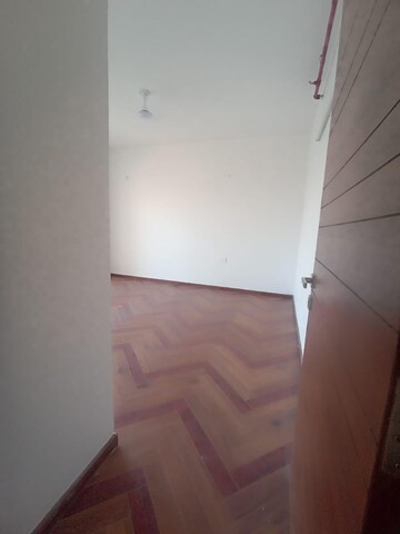 Bathroom in 3.5 BHK Apartment at ACE Parkway, Sector 150 – for Rent