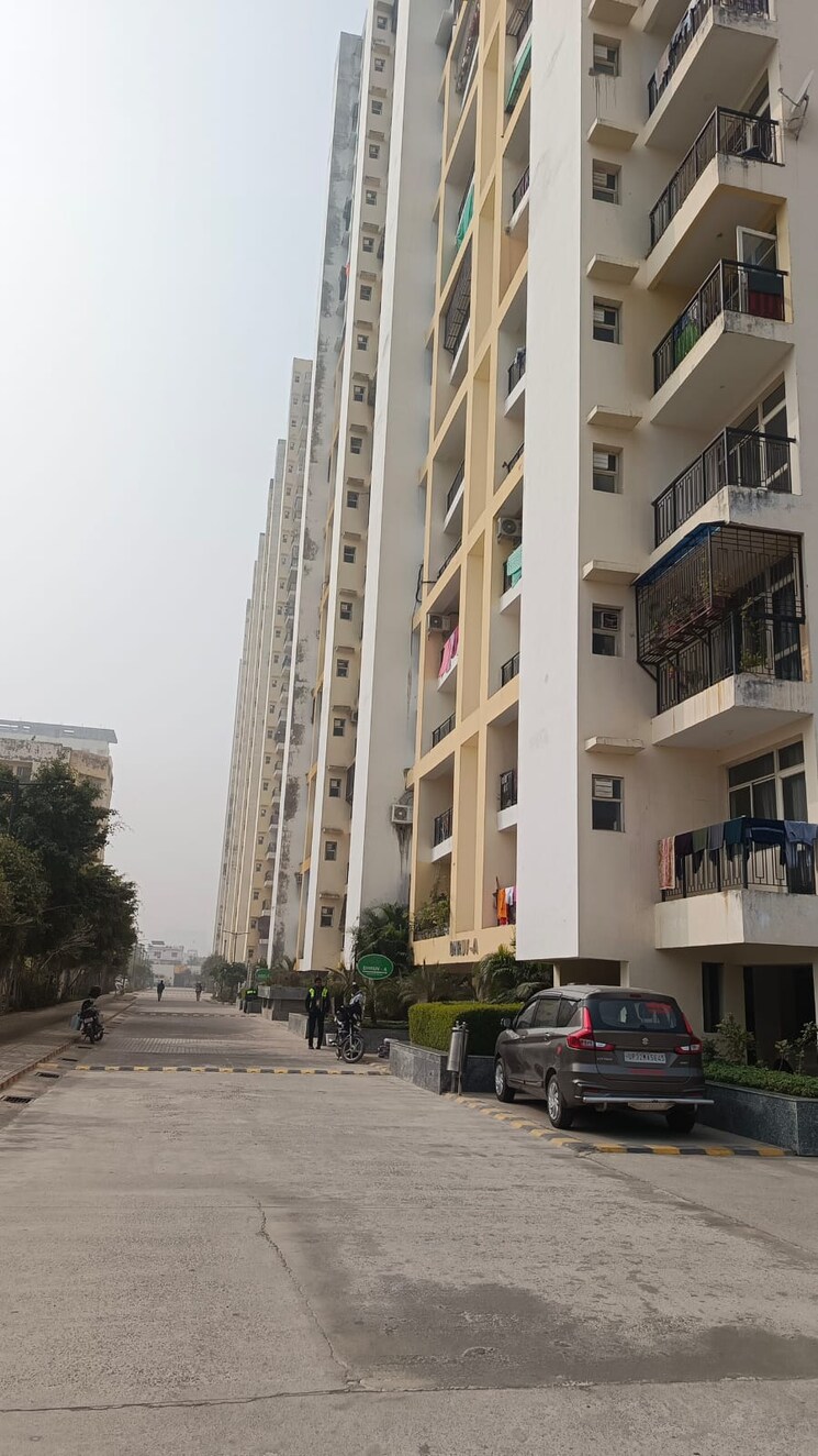 Exterior View, navyug-smart-mini-city 1 RK 500 Sq.Ft. Apartment In Ahmadpur Asrouli Uparhar Allahabad 9558526