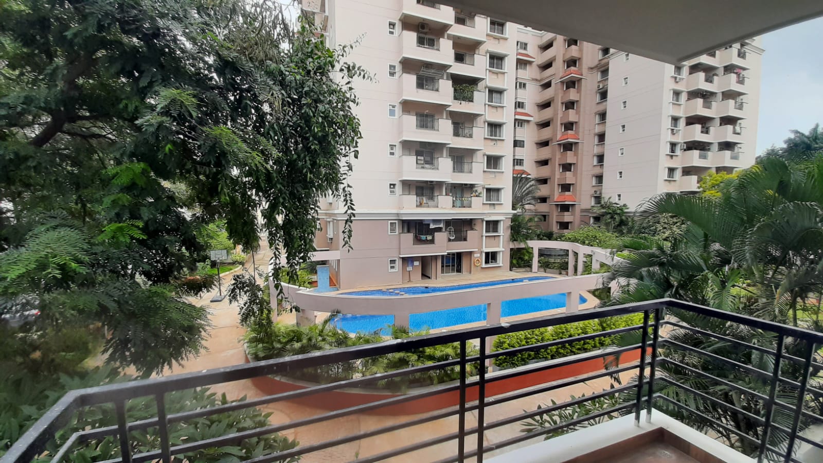 3 BHK + Pooja Room 2693 Sq.Ft. Apartment in Concorde Luxepolis