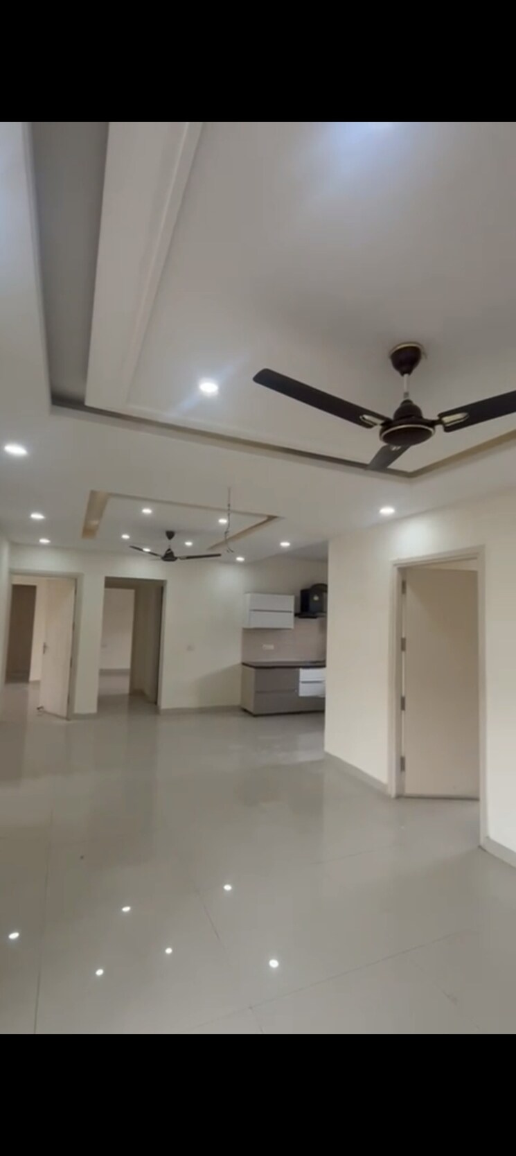 Kitchen, la-prisma 3.5 Bedroom 1940 Sq.Ft. Apartment In Dhakoli Zirakpur 9648149