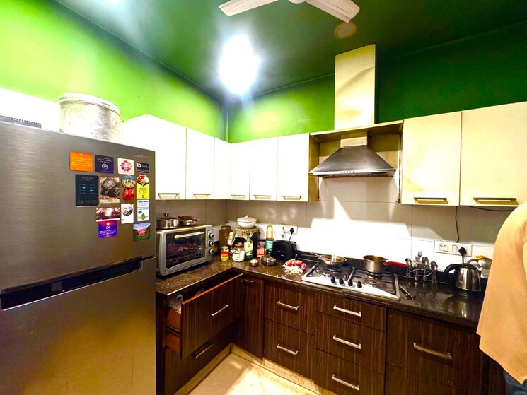 Kitchen, greater kailash i 3 Bedroom 1872 Sq.Ft. Builder Floor In Greater Kailash I Delhi 9648141