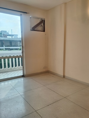 2 BHK Apartment For Rent in DLF The Carlton Estate, Dlf Phase V