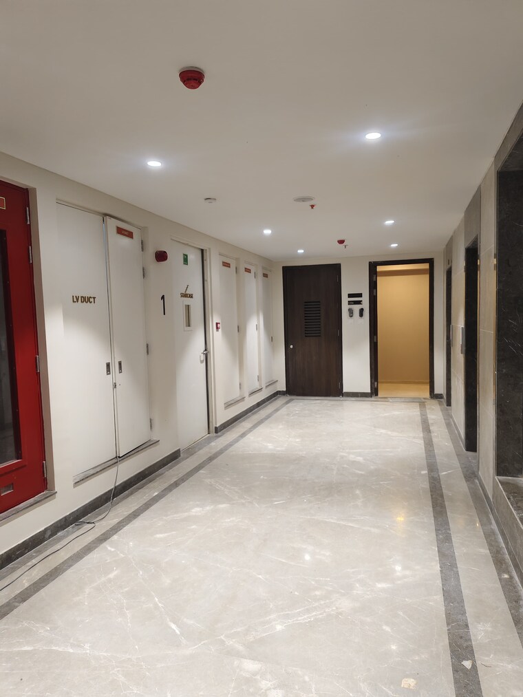 undefined, kalpataru-magnus 2 Bedroom 1000 Sq.Ft. Apartment In Bandra East Mumbai 9648117